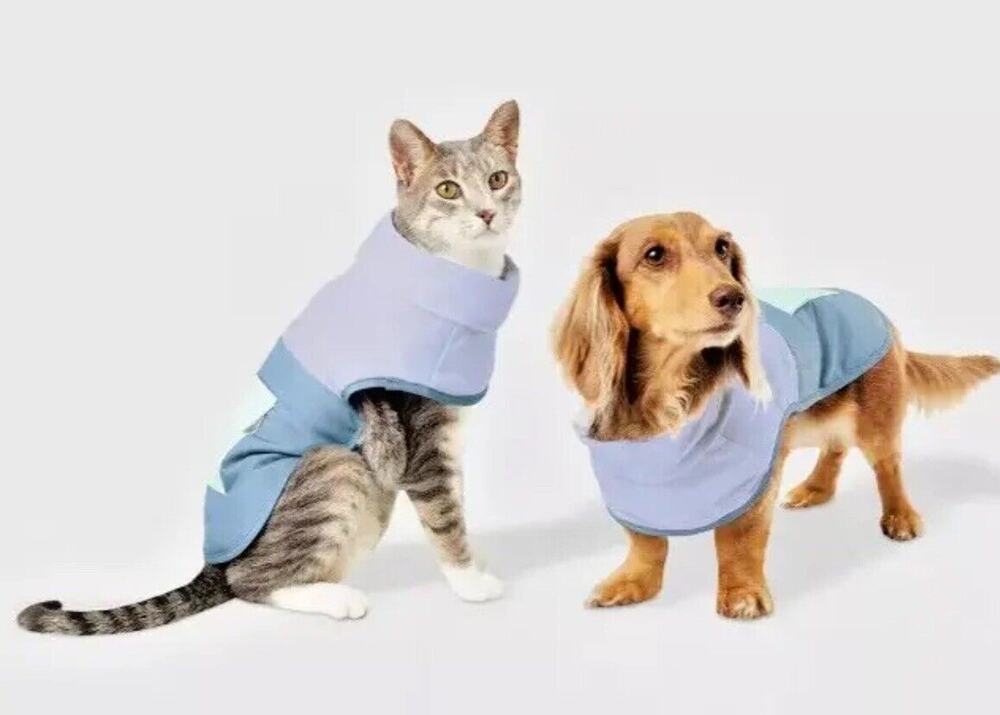 Boots & Barkley Dog Jacket with pocket and turtleneck Lightweight M NWT